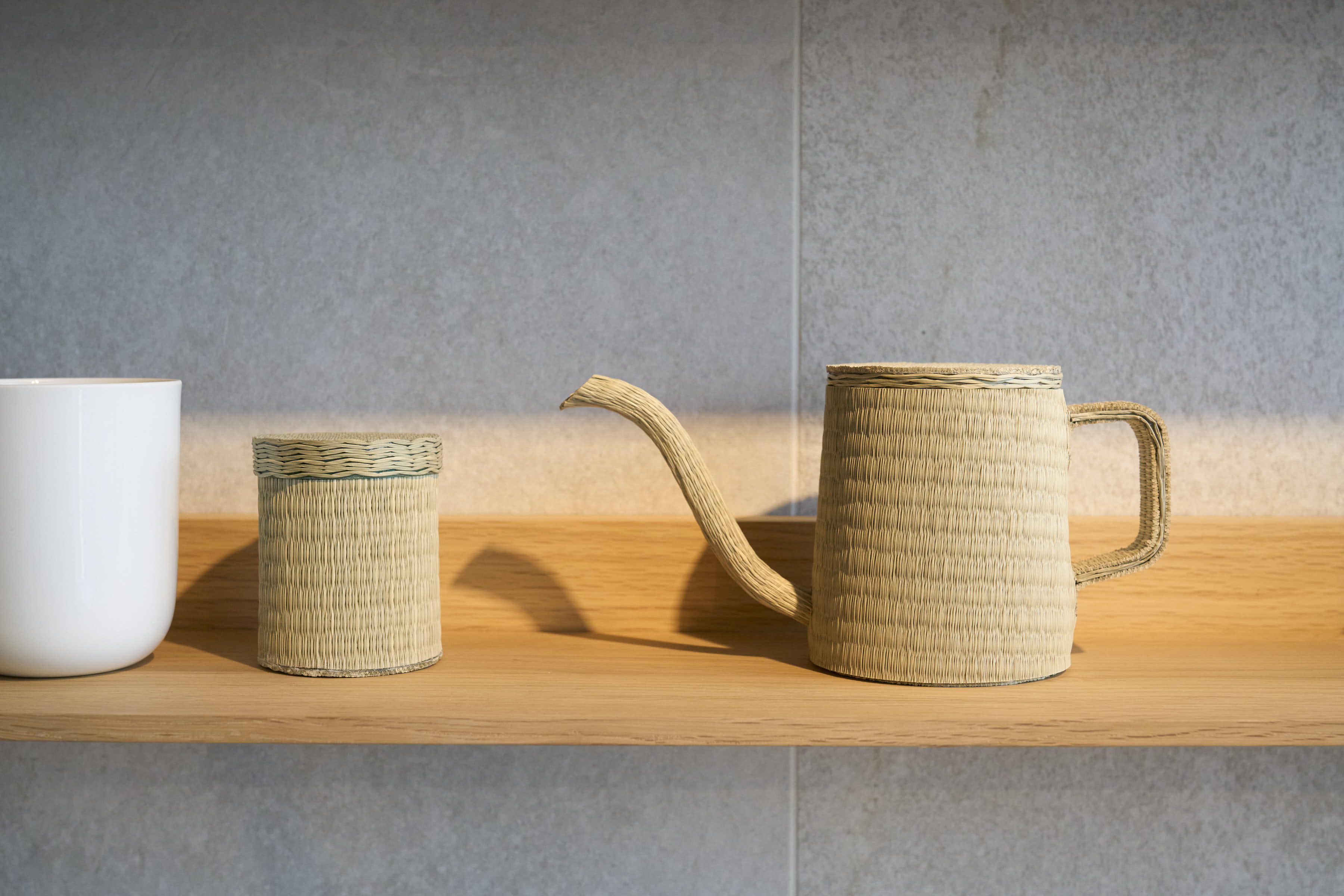 浅野ひかり《Tatami tea pot》《Tatami case》 Photo NOZOMU MATSUNAGA